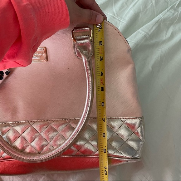 Betsey Johnson NY beige gold quilted shoulder purse cheetah bow - Picture 12 of 15